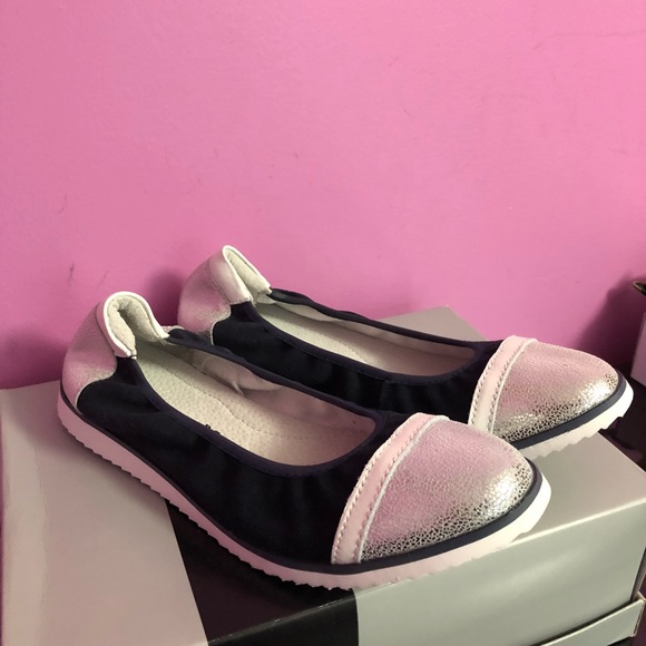 Ricardo Farini Flats size 8US/39EU. - Picture 3 of 4